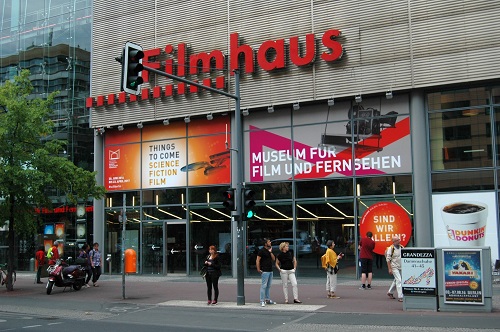 Fotoserie zum Filmhaus Berlin